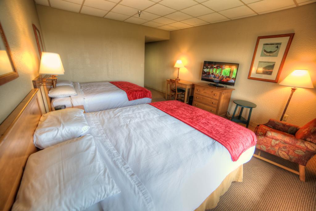 Unicoi State Park & Lodge Helen Room photo